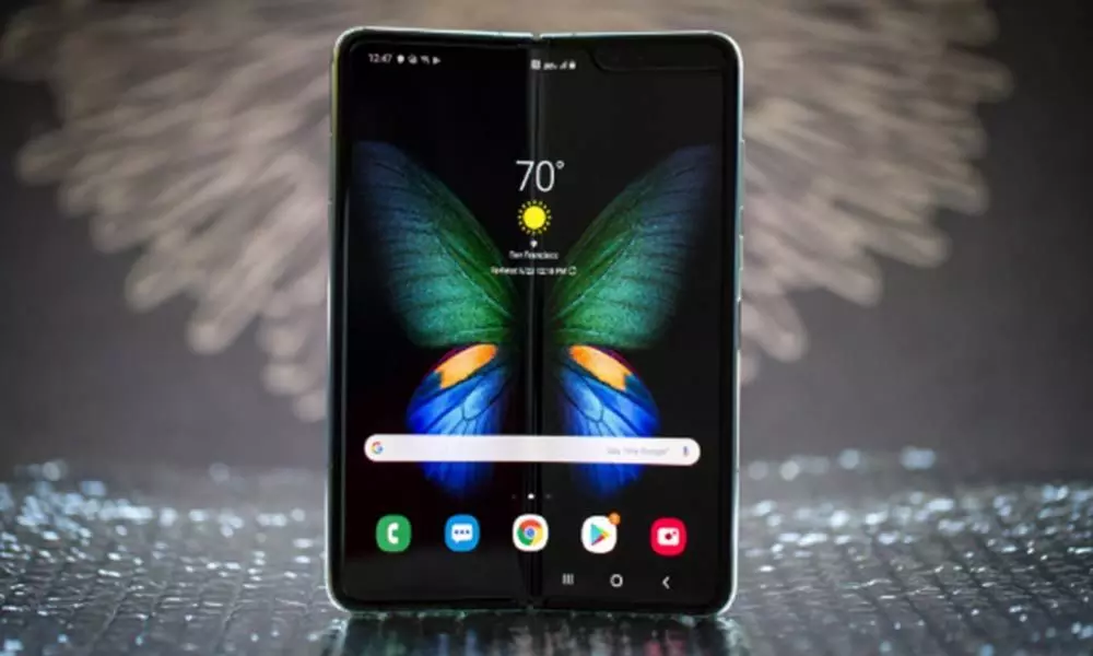 10 Things to Know About Samsung Galaxy Fold: The Most Expensive and Powerful Samsung Mobile