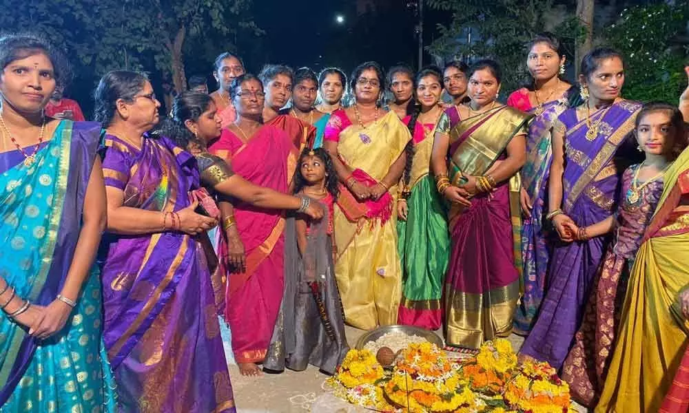 Bathukamma fete held at Rajiv Gruha Kalpa