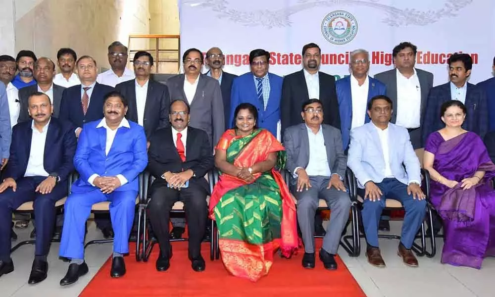 Governor Tamilisai Soundararajan advises Vice-Chancellors to encourage research