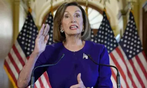 US speaker Nancy Pelosi applauds Narendra Modis fight against climate change