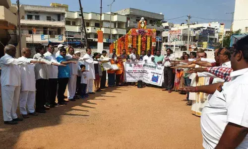 Businesses warned not to use banned plastic