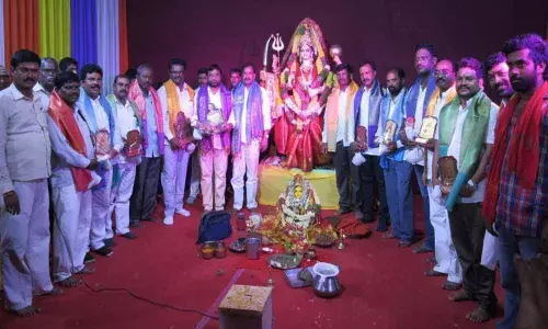 MLA Bethi Subhash Reddy participates in Bathukamma fete