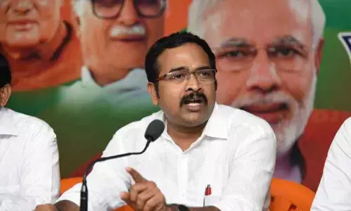 Obstruction of Union Minister on JNU campus condemned