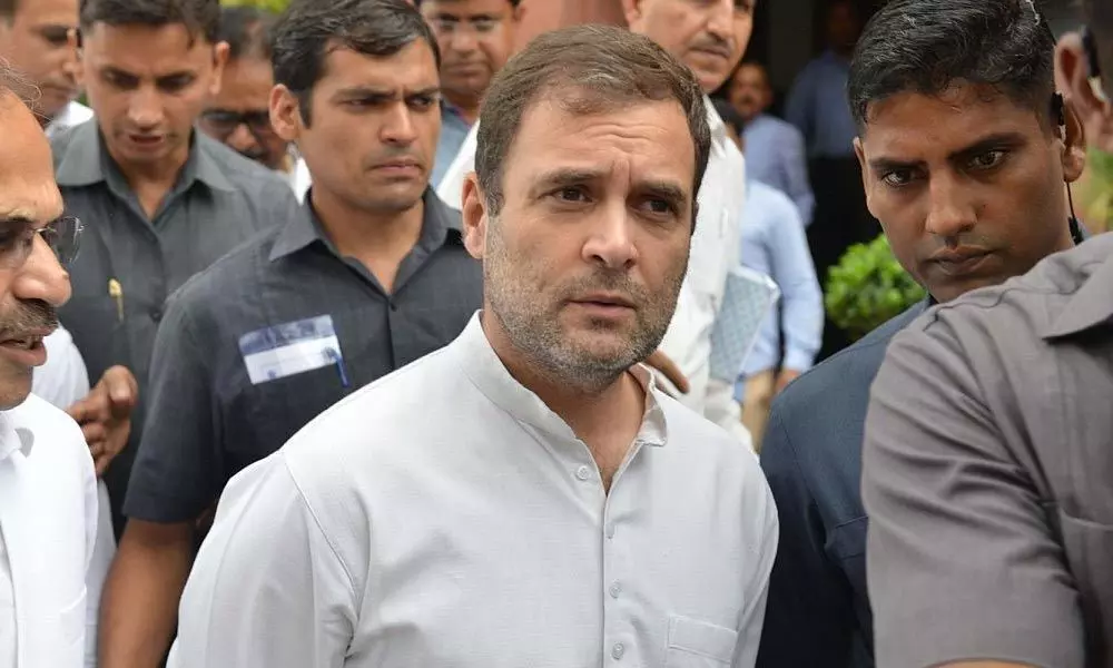 Karnataka: Rahul Gandhi visits youngsters staging protest against night traffic ban
