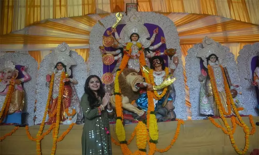 Durga puja festivities commence in hyderabad city