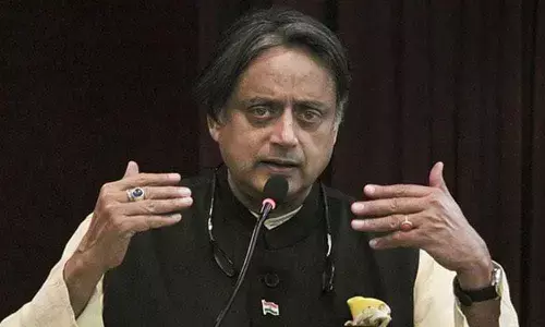 No difference between Congress, Modi governments stand on J&K: Tharoor