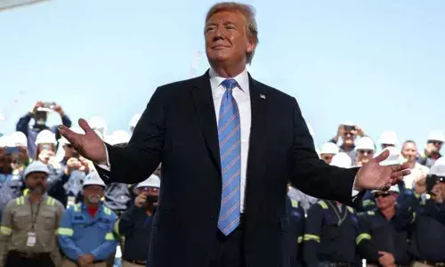 Donald Trump: China should start investigating the Bidens