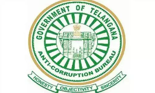 ACB raids lecturers forum president residence in Hyderabad