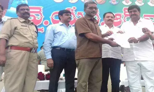 YSRCP committed to uplift  low-income people: Dharmana