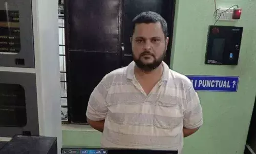 Fake vehicle insurance certificate racket busted