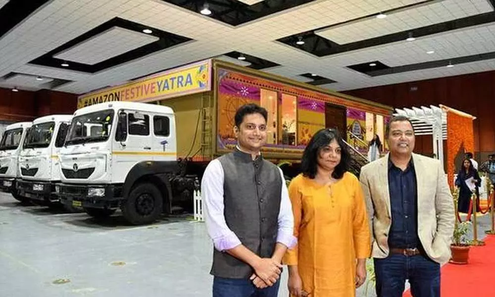 Amazon Festive Yatra, A House on Wheels Reaches Hyderabad