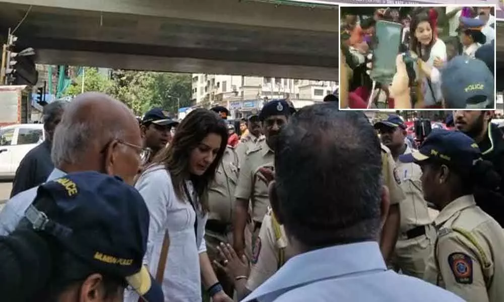 Aarey protest: Shiv Senas Priyanka Chaturvedi forcibly detained by Mumbai police