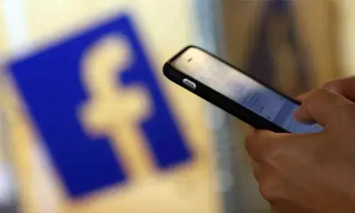 US, allies insist that Facebook share its message access