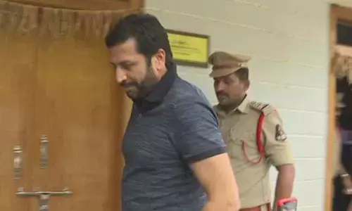 Hyderabad: Former TV9 CEO Ravi Prakash arrested