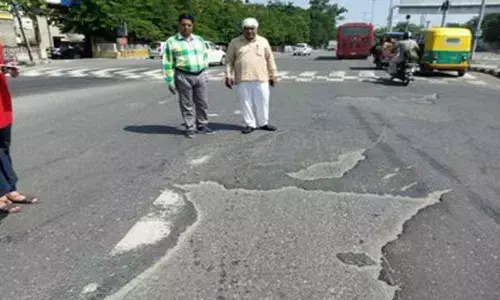 50 AAP MLAs on mega road drive in Delhi