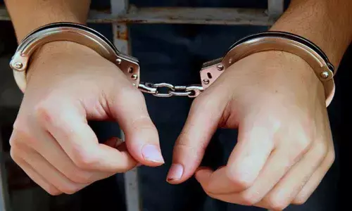 One arrested for selling banned cigarettes in Hyderabad