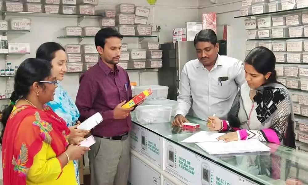 Surprise checks held at medical shops
