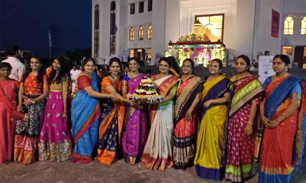 Telangana women entrepreneurs celebrate Bathukamma TWEB 2019 - Season 4