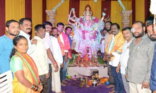 Corporator Murdraboina Srinivasa Rao performs puja to Durga Mata