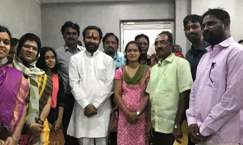 Akashwani staff urges Kishan for regularisation