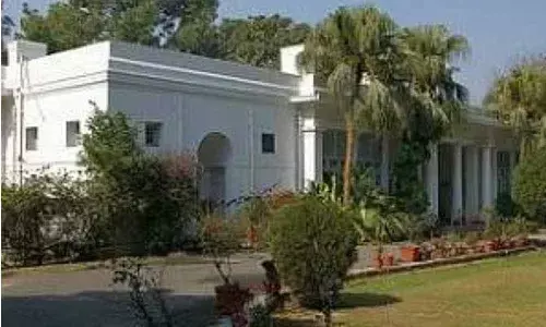 50 former MPs yet to vacate official bungalows