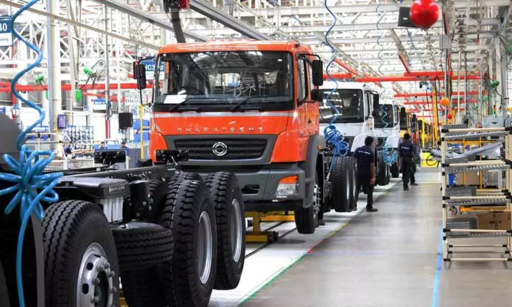 New Delhi: Commercial vehicle sales to remain subdued