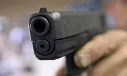 Maharashtra: BJP Corporator and family members shot dead at his residence