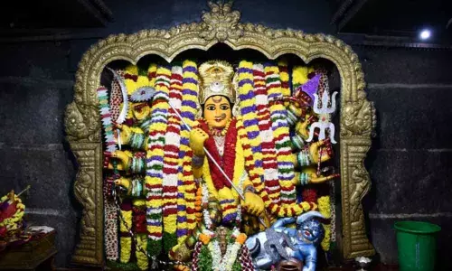 Bhadrakali appears as Mahishasuramardhini in Warangal