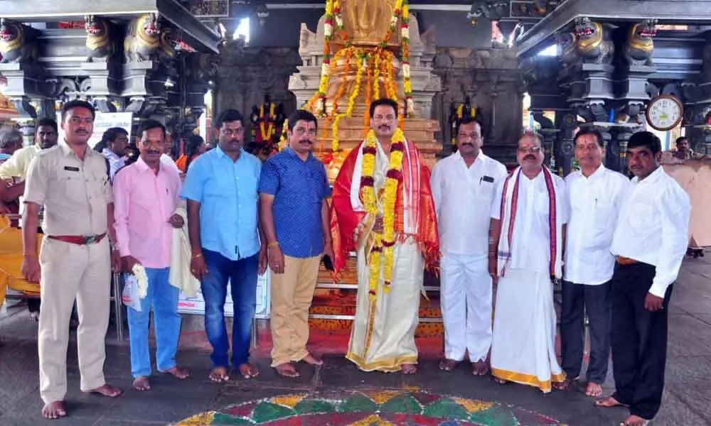 Bhadrachalam: TANA president visits Lord Rama temple