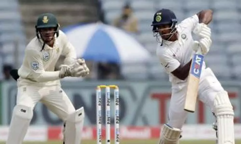 India reaches 77/1 at lunch against SA in second test match