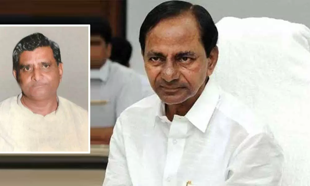 CM KCR condoles demise of ex-minister Narsimha Reddy