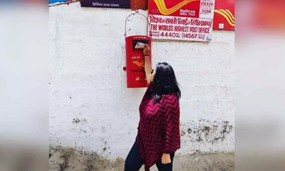 Visakhapatnam Girl Sends A letter to Her Mother From Tallest  Post Office In Himachal Pradesh