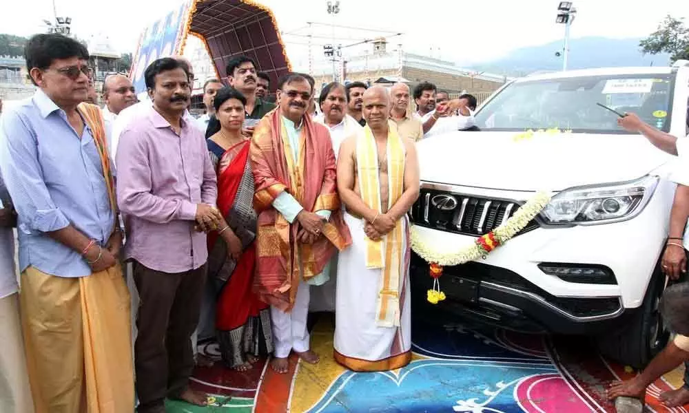 Two cars donated to TTD in Tirumala