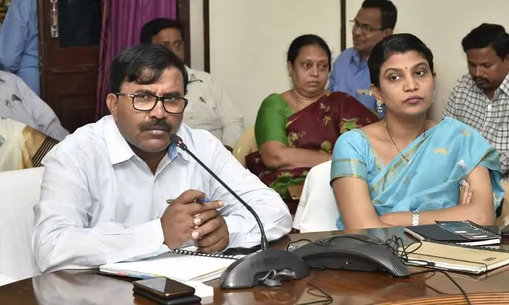 Cover all students under Kanti Velugu, Collector directs officials