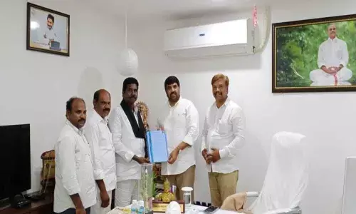 Madiga leaders hail creation of corporation