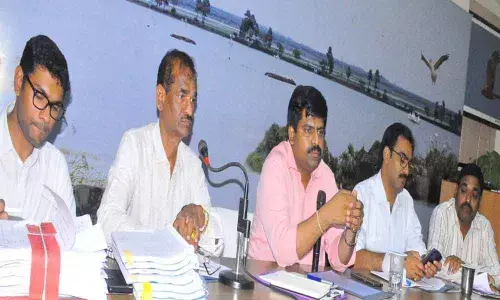 Submit DPRs for 15,192 sanctioned, houses officials told Collector