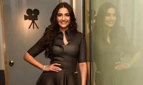 Sonam Kapoor asks actors to look beyond movies, parties