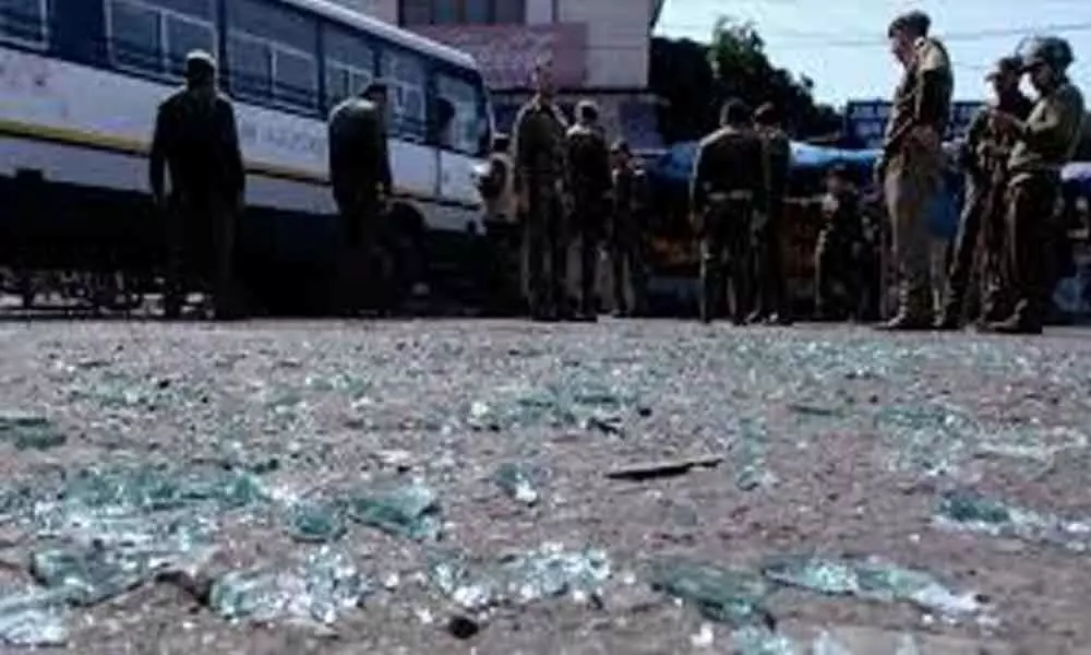11 hurt as grenade blast rocks Srinagar