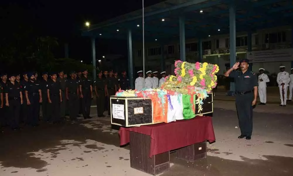 Tributes paid to army jawan at Vizag airport