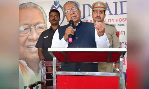 Governor urges people to stop using plastic bags in Vijayawada