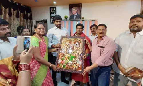 Sitarama Kadha Sudha author felicitated in Rajamahendravaram