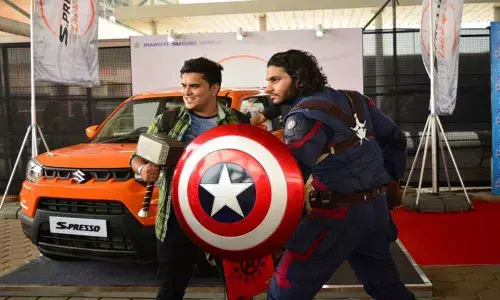 Cosplayers bid goodbye to Comic Con