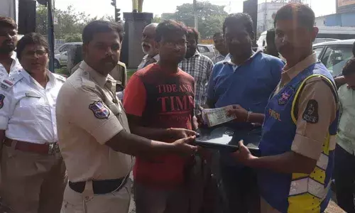 Jubilee Bus Stand police retrieve lost bag