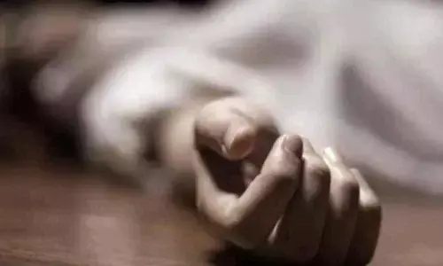 Man Chops A girl to Death For Rejecting His love in West Godavari