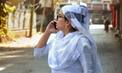 Post paid mobile phone service returns to Kashmir Valley