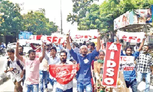 Student JACs vain bid to storm Bus Bhavan
