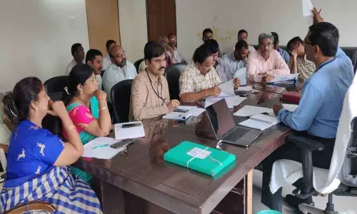 MLAs review sanitation situation in Old City