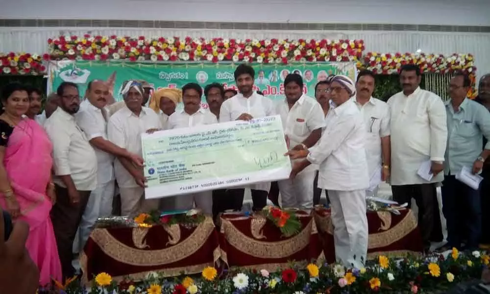 Govt committed to farmers welfare: MP