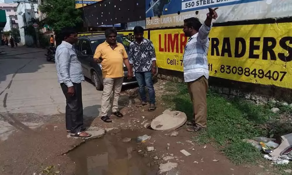 Corporator Muddam Narsimha Yadav takes stock in rain-hit colonies