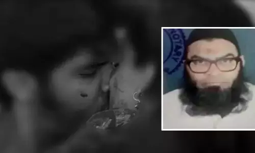 Liplock led Husband to chop His Wifes Tongue